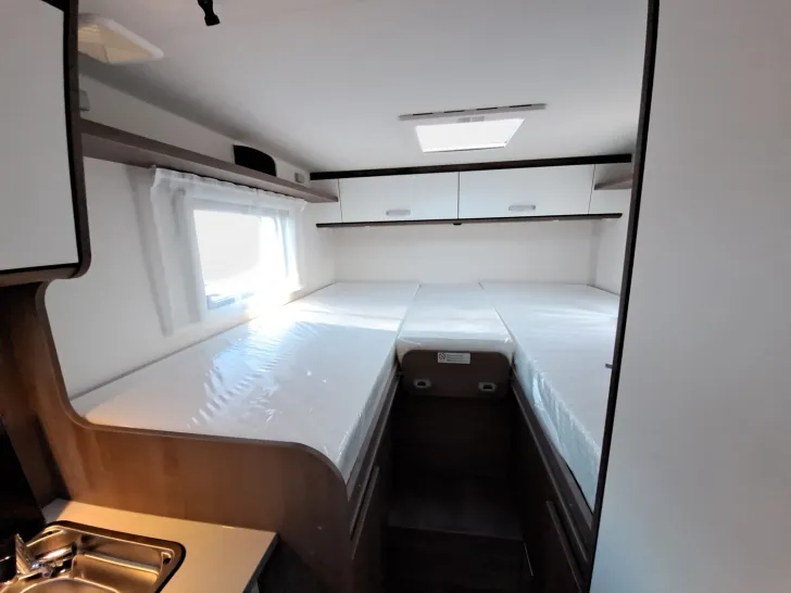 Fahrzeugbild Carado V 347 Pro+ Solar, LTE, TV, Clever Lift Bett #14