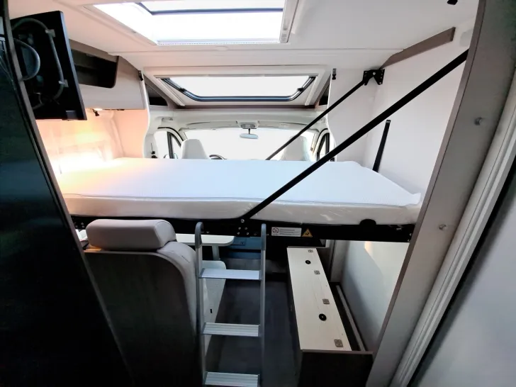Fahrzeugbild Carado V 347 Pro+ Solar, LTE, TV, Clever Lift Bett #18