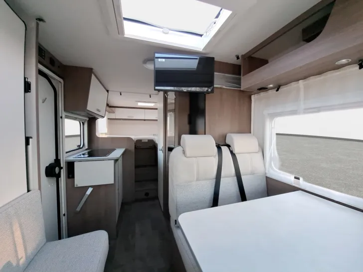 Fahrzeugbild Carado V 347 Pro+ Solar, LTE, TV, Clever Lift Bett #19