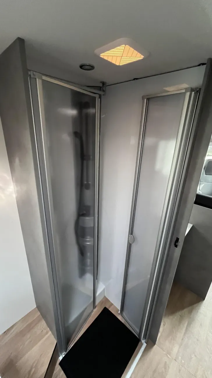 Fahrzeugbild Crosscamp EXPDN 7.4 D Peugeot #10