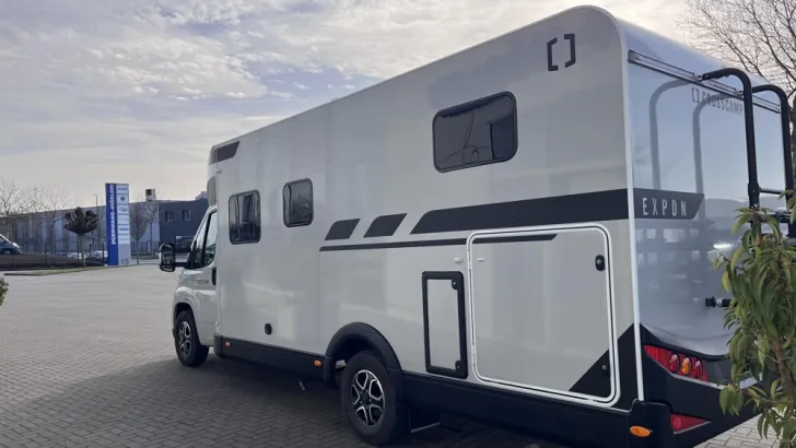 Fahrzeugbild Crosscamp EXPDN 7.4 E Peugeot #3