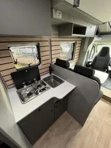 Fahrzeugbild Crosscamp EXPDN 7.4 E Peugeot #11