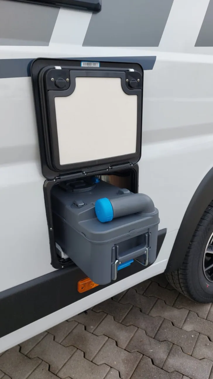 Fahrzeugbild Carado pro CV 640 #22