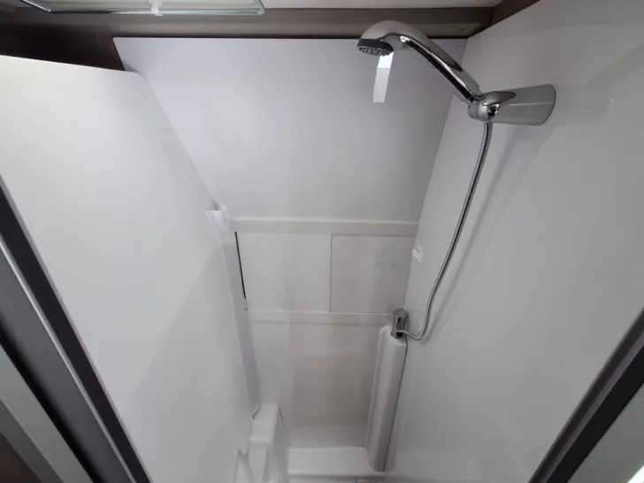 Fahrzeugbild Carado pro+ CV 640 #19