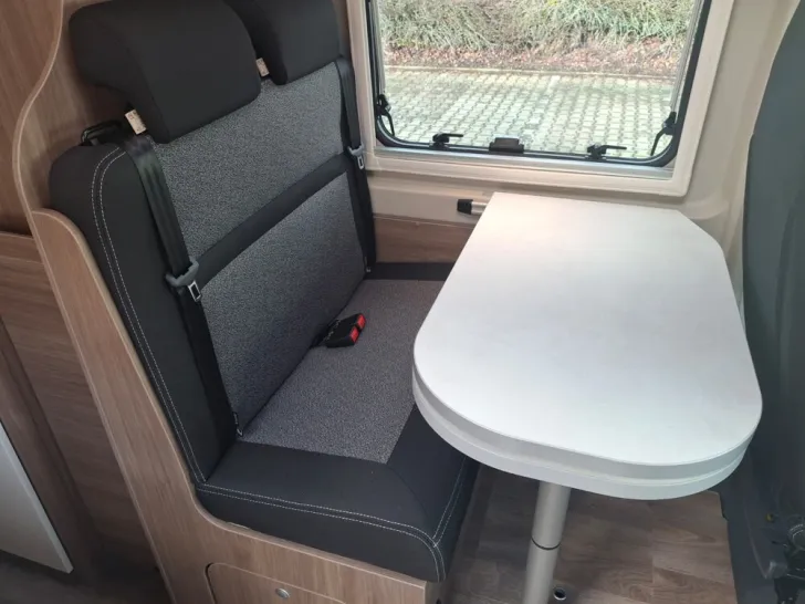 Fahrzeugbild Carado Camper Van 640 #12