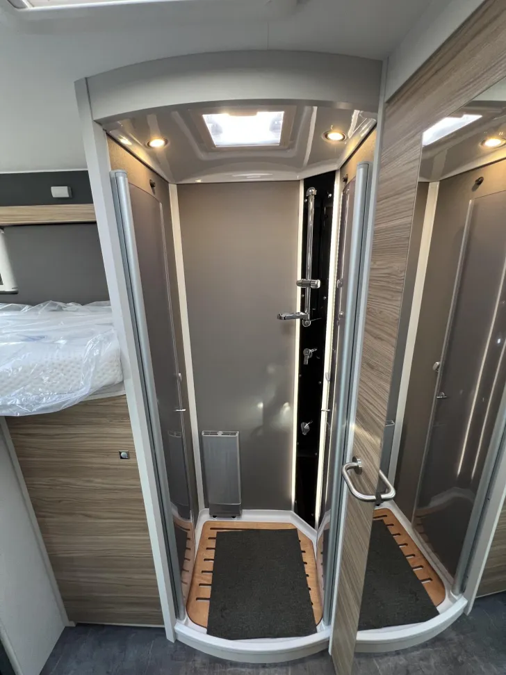 Fahrzeugbild Dethleffs Alpa A 6820-2 *4-Personen*SAT*TV*Navi*Lithium*RF #23