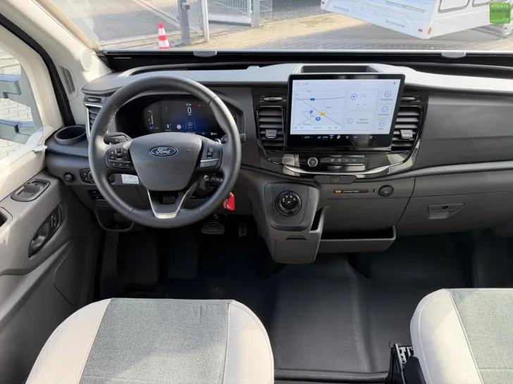 Fahrzeugbild Challenger Teilintegriert Graphite Edition 260 Drive 4100kg #27