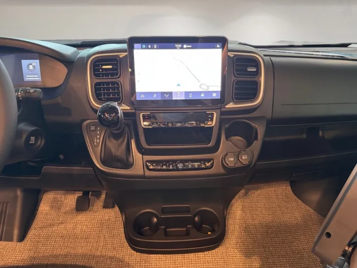 Fahrzeugbild Malibu Charming GT skyview 640 LE RB #9