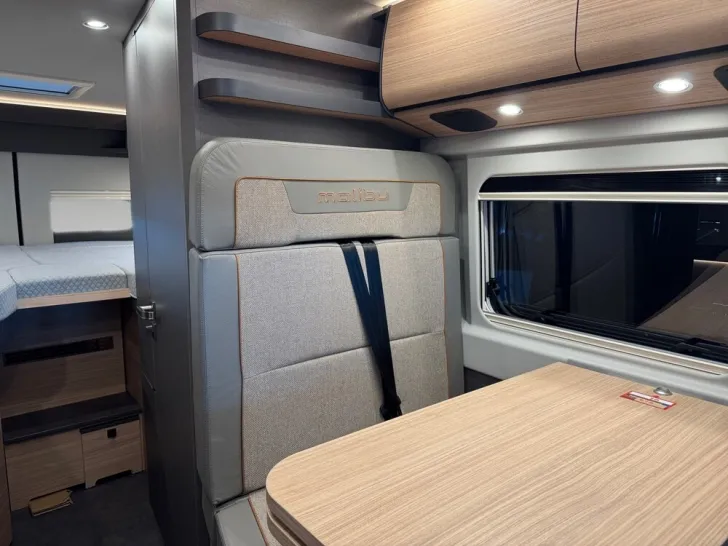 Fahrzeugbild Malibu Charming GT skyview 640 LE RB #12