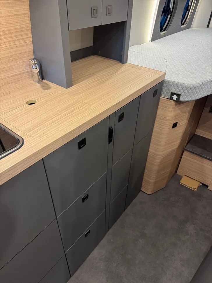 Fahrzeugbild Malibu Charming GT skyview 640 LE RB #14