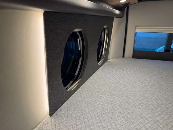 Fahrzeugbild Malibu Charming GT skyview 640 LE RB #20