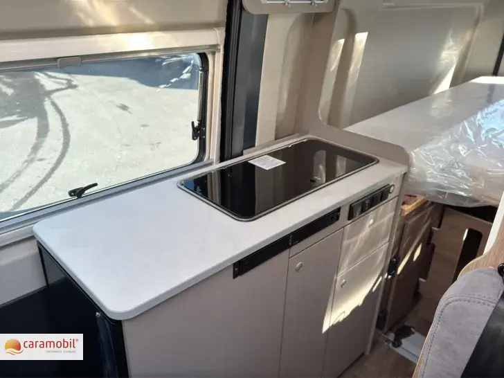 Fahrzeugbild Carado CV602 Pro Navi/RFK/Markise #9
