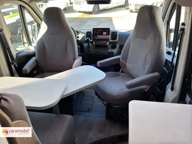 Fahrzeugbild Carado CV602 Pro Navi/RFK/Markise #10
