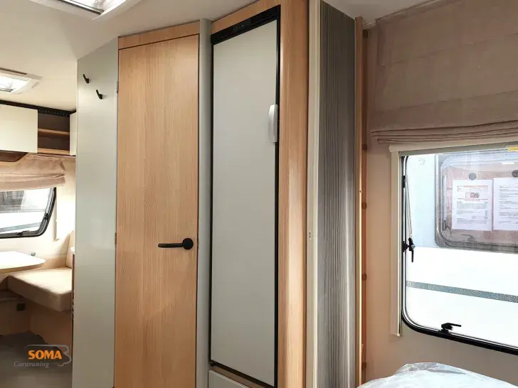 Fahrzeugbild LMC Style 70 453 D #14