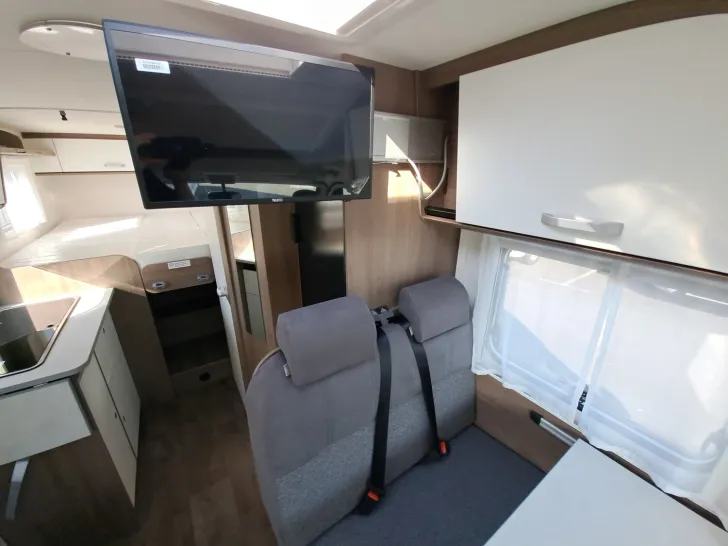 Fahrzeugbild Carado V 347 Pro+ Solar, LTE, TV #8