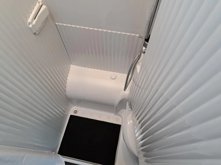 Fahrzeugbild Carado V 347 Pro+ Solar, LTE, TV #12