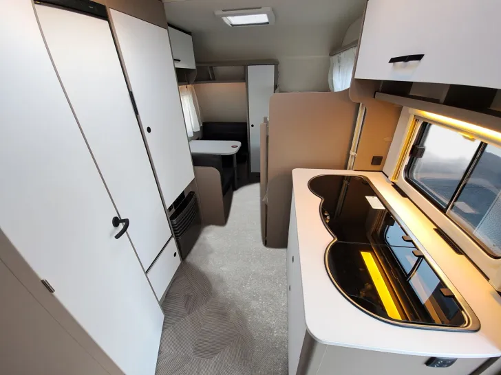 Fahrzeugbild Dethleffs c-go Active 525 KR up Sicherheitspaket #9