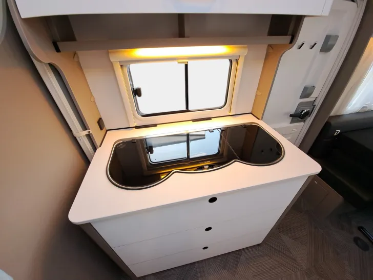 Fahrzeugbild Dethleffs c-go Active 525 KR up Sicherheitspaket #12