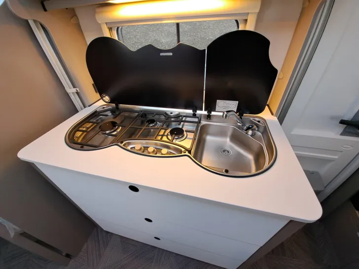 Fahrzeugbild Dethleffs c-go Active 525 KR up Sicherheitspaket #13