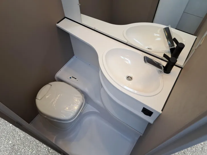 Fahrzeugbild Dethleffs c-go Active 525 KR up Sicherheitspaket #14