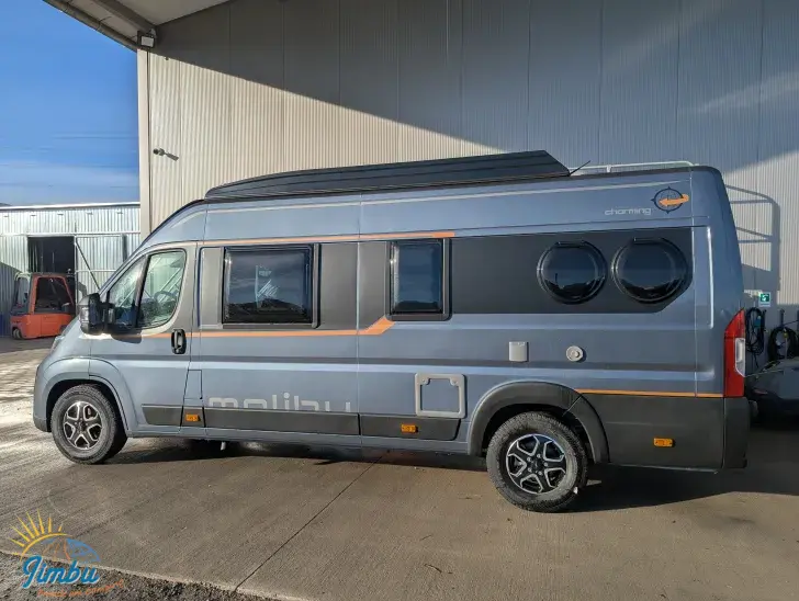 Fahrzeugbild Malibu Van First Class - Two Rooms 640 LE RB charming GT skyview ff4 180 PS/Automatik, 184 #3