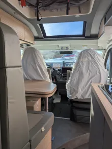 Fahrzeugbild Malibu Van First Class - Two Rooms 640 LE RB charming GT skyview ff4 180 PS/Automatik, 184 #9