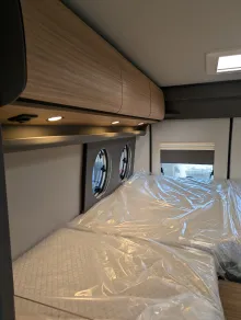 Fahrzeugbild Malibu Van First Class - Two Rooms 640 LE RB charming GT skyview ff4 180 PS/Automatik, 184 #13