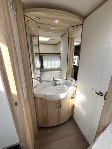 Fahrzeugbild Hobby De Luxe 540 KMFe #10