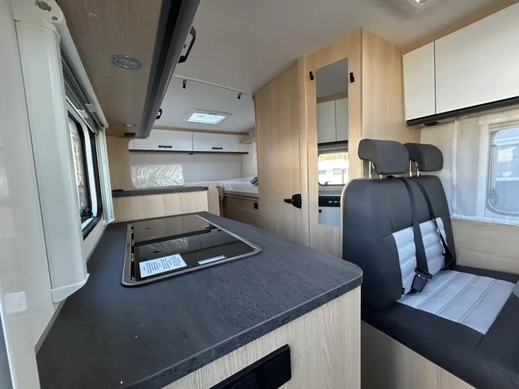 Fahrzeugbild Sunlight V 66 Adventure Edition #8