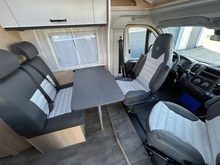 Fahrzeugbild Sunlight V 66 Adventure Edition #15