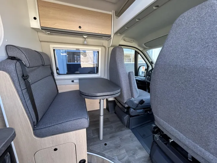 Fahrzeugbild Sunlight Camper Van Cliff 640 Modell #7