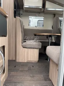 Fahrzeugbild Laika Ecovip H 2109 #6