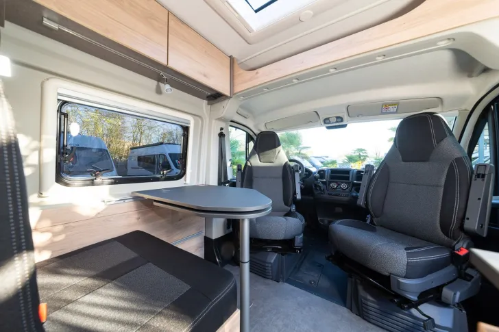 Fahrzeugbild Dethleffs Globetrail Active 600 KS Fiat *** 4 Betten *** #17