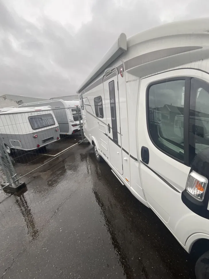 Fahrzeugbild Hymer Exsis-t 474 #3