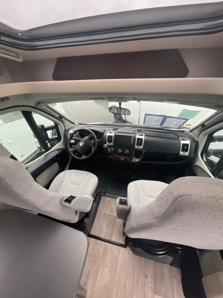 Fahrzeugbild Hymer Exsis-t 474 #10