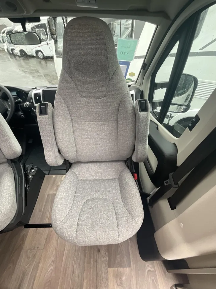 Fahrzeugbild Hymer Exsis-t 474 #18