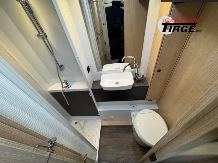 Fahrzeugbild Sunlight A 70 #12