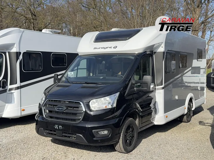 Fahrzeugbild Sunlight Adventure T Ford 670S #3