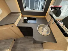 Fahrzeugbild Sunlight Adventure T Ford 670S #9