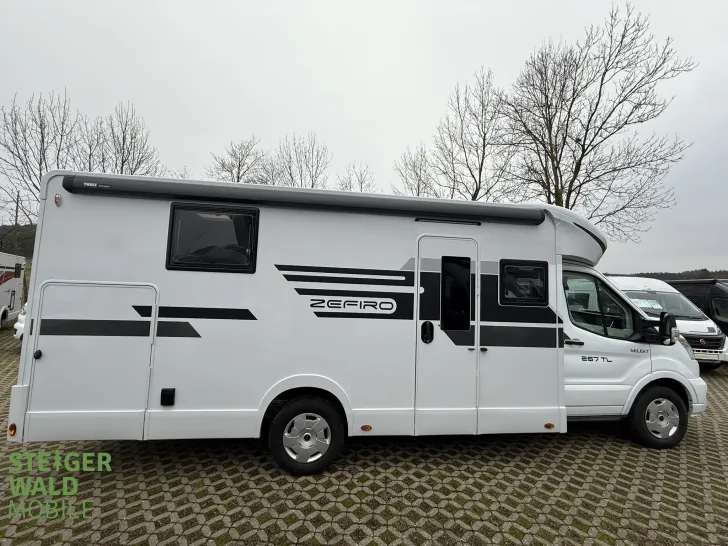 Fahrzeugbild Roller Team ZEFIRO 267 TL*AHK*AUT*Uvm. #4