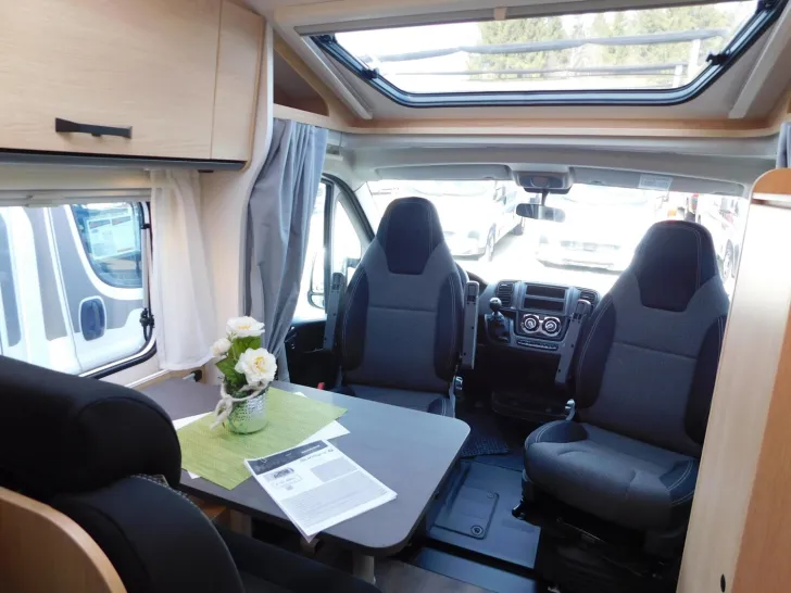 Fahrzeugbild Sunlight V 60 830Kg Zuladung !!! #11