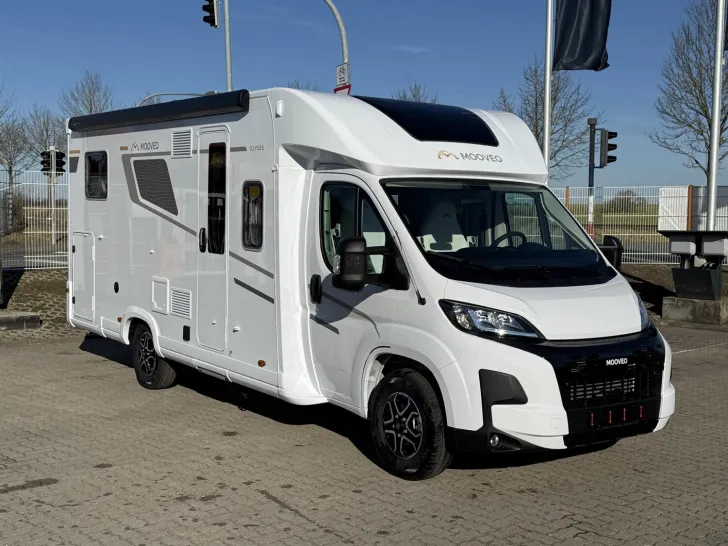 Fahrzeugbild Mooveo Tei 72EBF Elysee Spring Edition #1