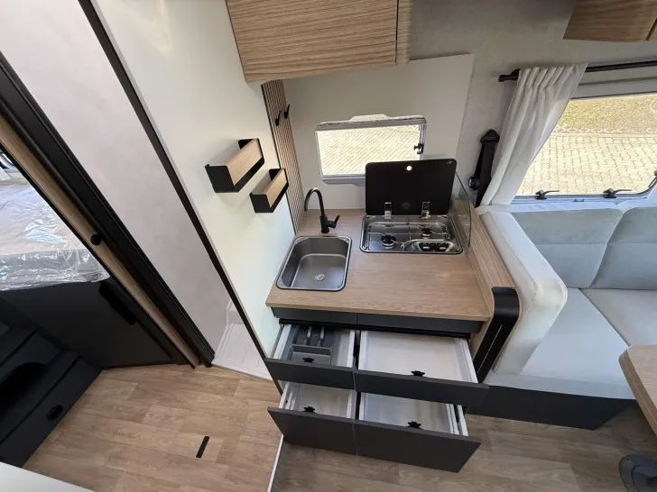 Fahrzeugbild Mooveo Tei 72EBF Elysee Spring Edition #13