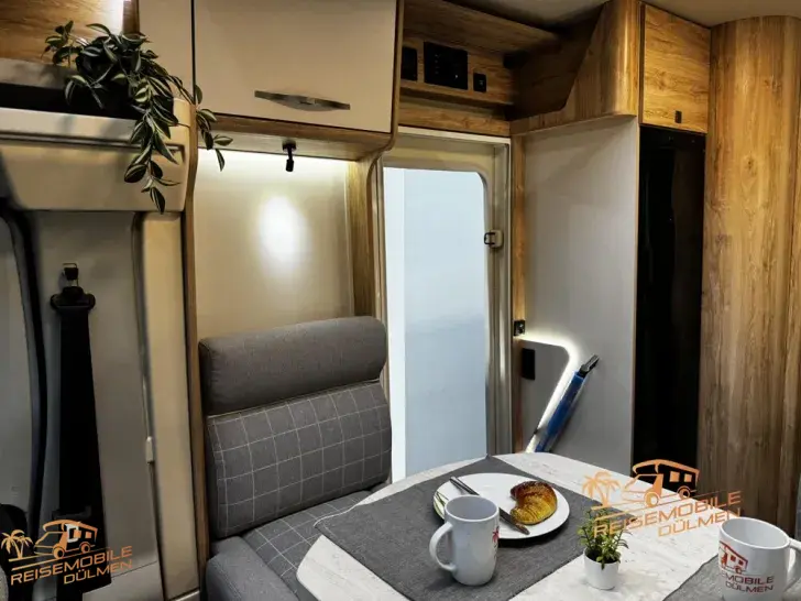 Fahrzeugbild Eura Mobil Profila T 720 EB Edition 101 #14