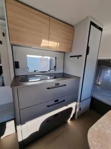 Fahrzeugbild Bürstner B66 480 TK #9