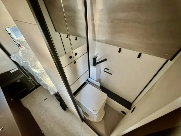 Fahrzeugbild Bürstner Habiton HMX 6.0 #11