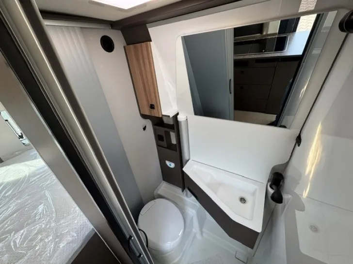 Fahrzeugbild Bürstner B66 600 C Sondermodell ! #13