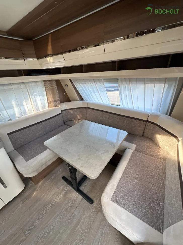 Fahrzeugbild Hobby Prestige 560 LU 2000 kg / Mover / Markise #8