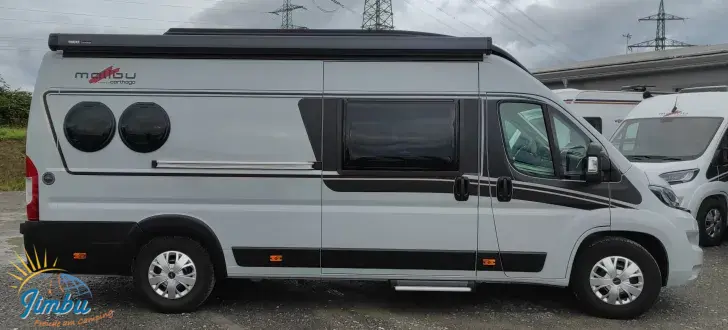 Seitlich Malibu Van Diversity 640 LE K Aufstelldach 180 PS 2130-183