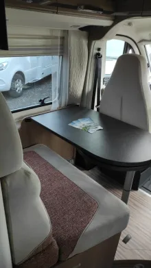 Sitzgruppe Malibu Van Diversity 640 LE K Aufstelldach 180 PS 2130-183